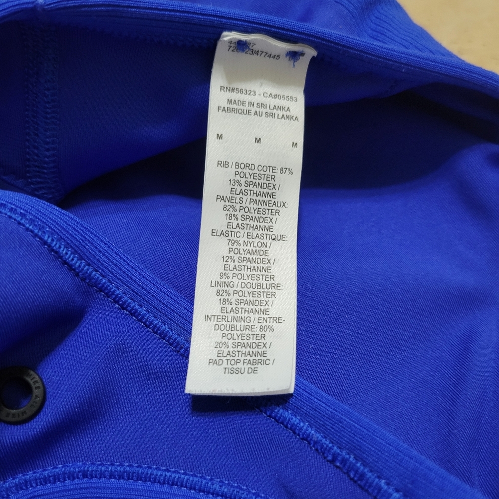 Nike Women’s Sports Bra Dri-Fit Blue M With Pocket And Black Swoosh Logo - Picture 8 of 8